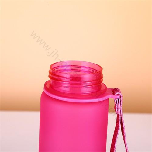 500ml plastic water bottle with one click opener flip top lid - Image 3