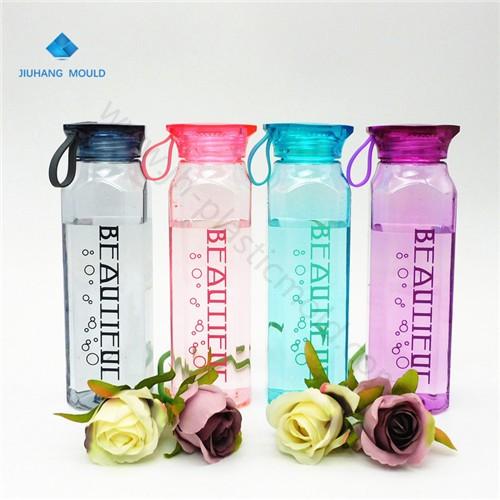 600ml crystal clear square plastic water botttle with handle rope - Image 1