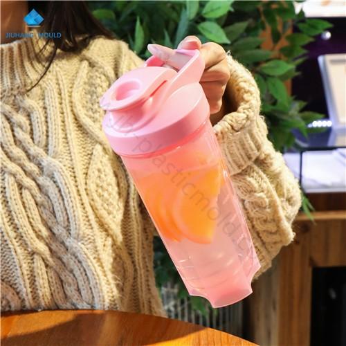 700ml Flip top Sport shaker plastic bottles with custom logo - Image 3
