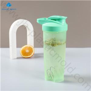 700ml Leak proof Gyms protein sport shaker water bottle Non Bpa 700ml Leak proof Gyms protein sport shaker water bottle Non Bpa