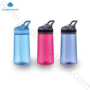 BPA free Kids flip top straw plastic water bottles 650ml