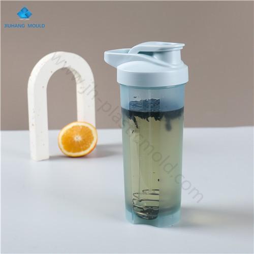 Bpa free Outdoor plastic sport drinking protein shaker bottle 700ml - Image 1