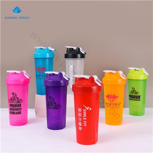 Colorfull 600ml Protein Powder Shaker Bottle Cup With Stirring ball - Image 1