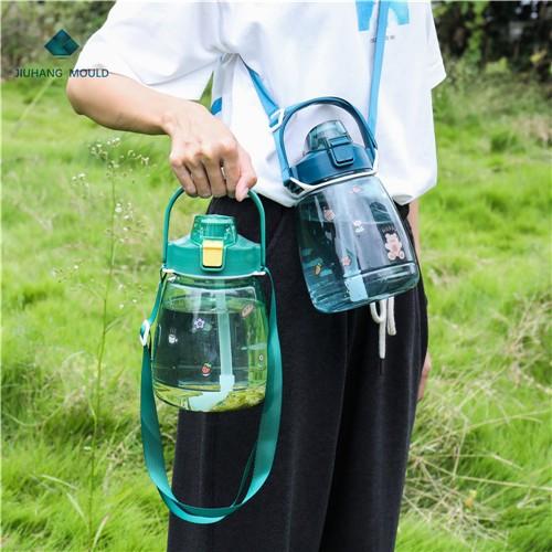 Customized Plastic straw water bottle with handle 1300ml - Image 3