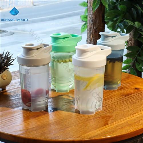 OEM 500ml Plastic Non Bpa Shaker Bottles with filp top lid and handle - Image 4