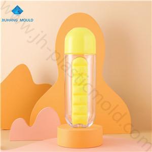 Customized 7 days Daily pill box medicine plastic water bottle 600ML