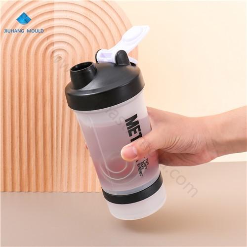 Quality 3 layer shaker bottle 500ml with pill and powder compartments - Image 3