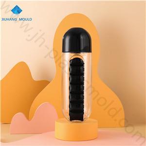 Custom logo print 600ml pill and vitamin organizer plastic water bottles